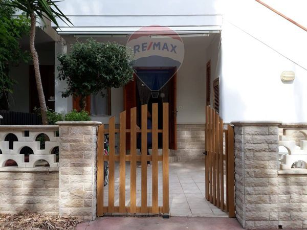 Casa Vacanze Taviano, LE Vendita