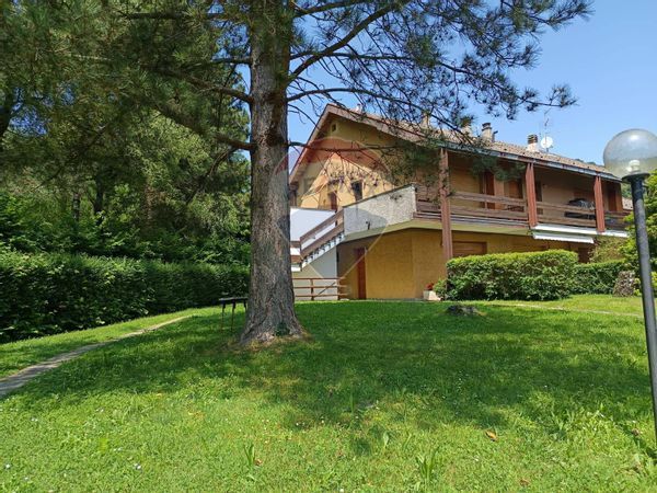 Appartamento Alta Valle Intelvi, CO Vendita