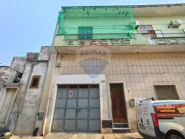 Casa Semindipendente Novoli, LE Vendita