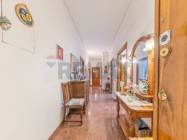 Appartamento Genzano di Roma, RM Vendita