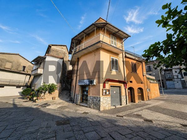 Casa Semindipendente Taverna Catena, Vairano Patenora, CE Vendita