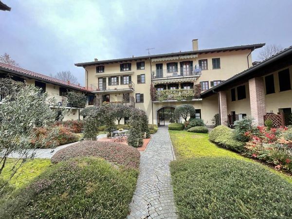 Casnate con Bernate vendita case e immobili RE/MAX