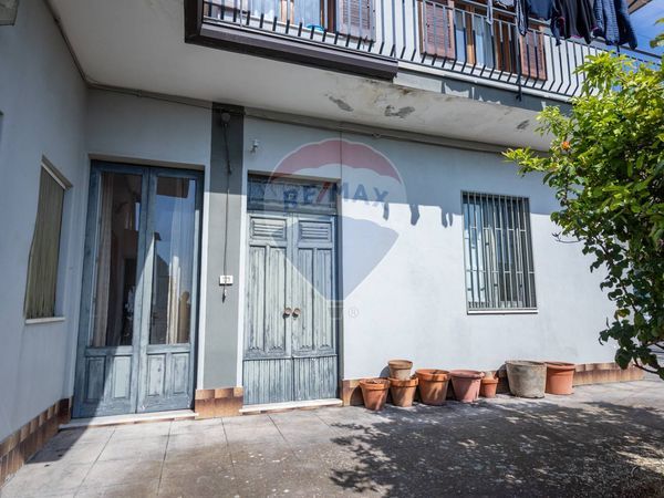 Casa Semindipendente Zafferana Etnea, CT Vendita
