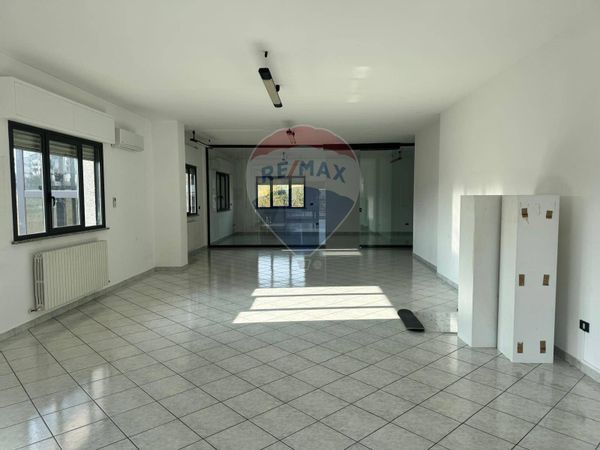 Ufficio Spoltore, PE Affitto