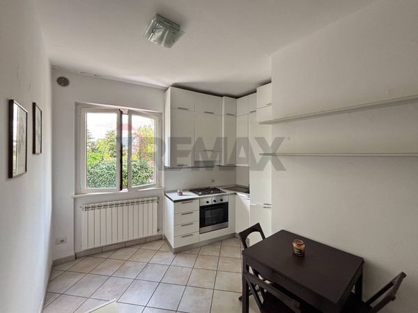 Appartamento Schianno, Gazzada Schianno, VA Vendita