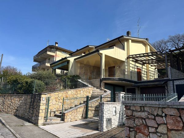 Casa Semindipendente San Zeno di Montagna, VR Vendita - Foto 2