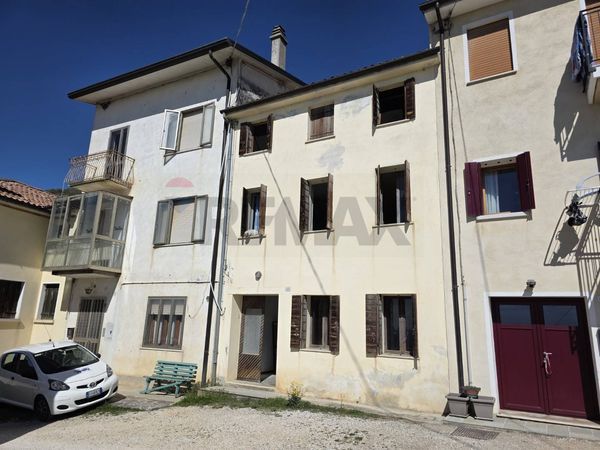 Porzione di casa Santo Stefano, Valdobbiadene, TV Vendita