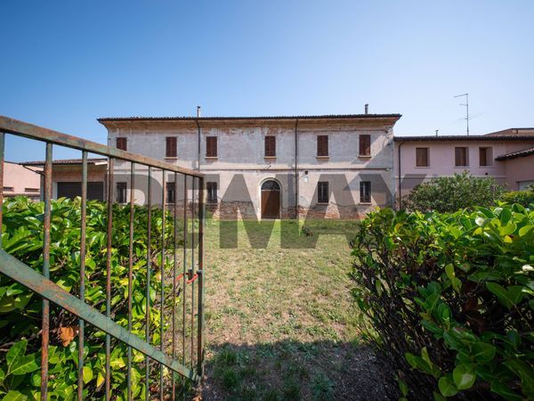 Casa Indipendente Spineda, CR Vendita