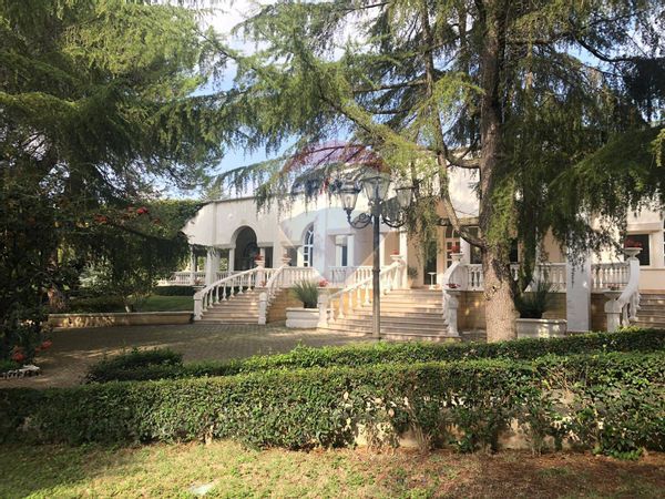 Ristorante Cassano delle Murge, BA Vendita