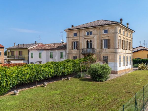 Villa singola Acquanegra sul Chiese, MN Vendita