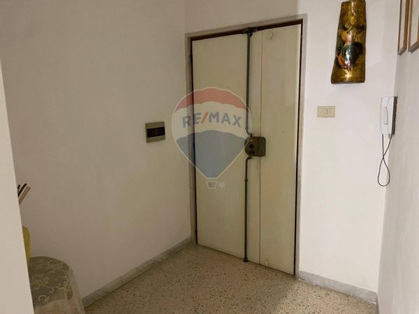 Appartamento Zona Stadio Comunale, Trani, BT Vendita - Foto 2