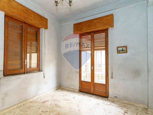 Casa Indipendente Aci Sant'Antonio, CT Vendita