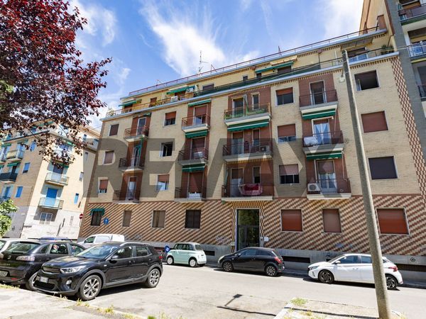 Appartamento Corsico, MI Vendita
