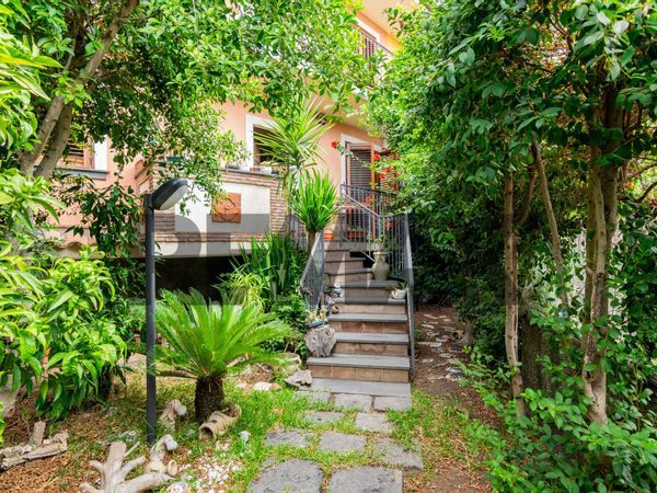 Casa Semindipendente San Pietro Clarenza, CT Vendita