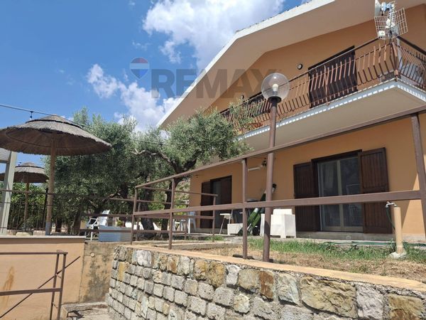 Villa singola Spigno Saturnia, LT Vendita