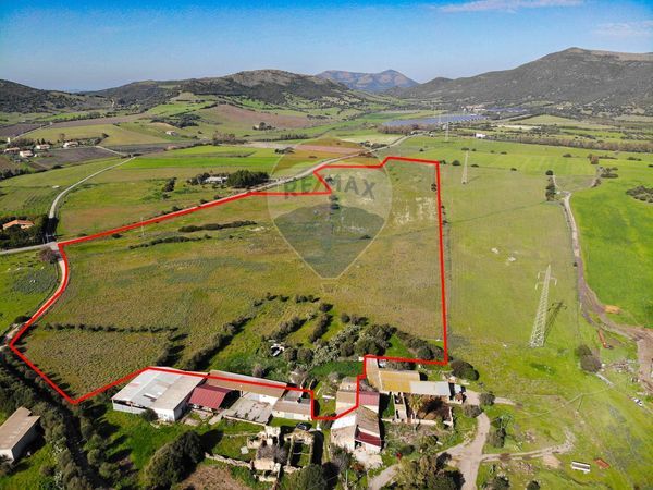 Terreno Villaperuccio, SU Vendita