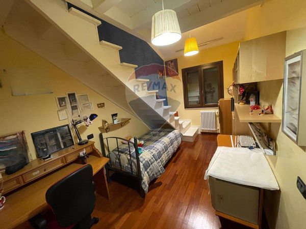 Villetta bifamiliare Zona Capirro Colonna, Trani, BT Vendita