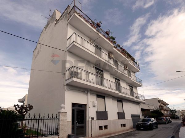 Appartamento Valenzano, BA Vendita