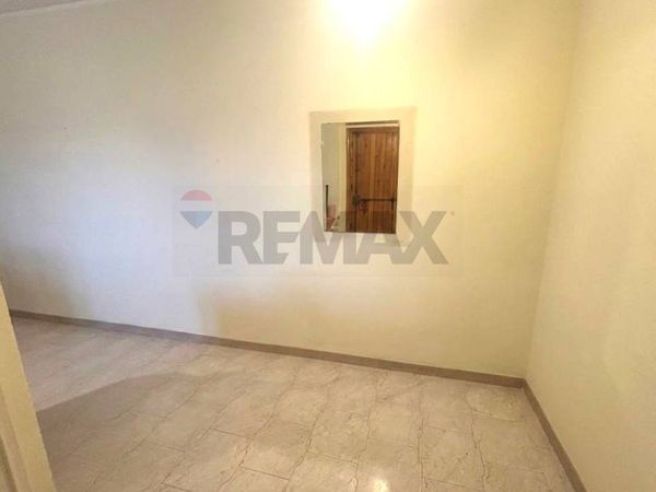 Appartamento Zona Capirro Colonna, Trani, BT Vendita - Foto 2