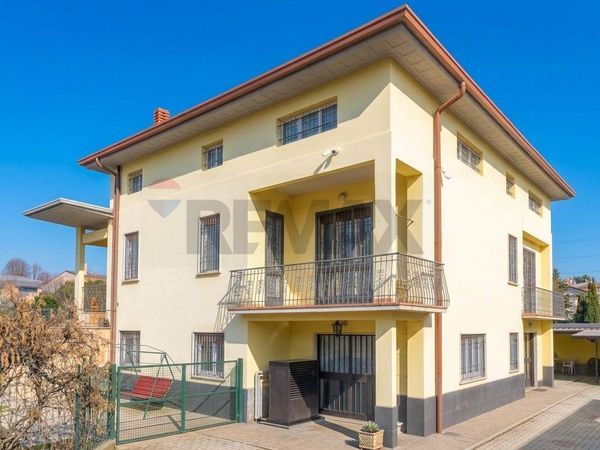 Villa singola Arnate, Gallarate, VA Vendita