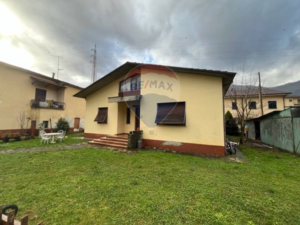 Casa Indipendente Fornaci di Barga, Barga, LU Vendita