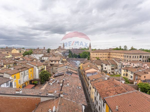 Appartamento Centro storico, Piacenza, PC Vendita