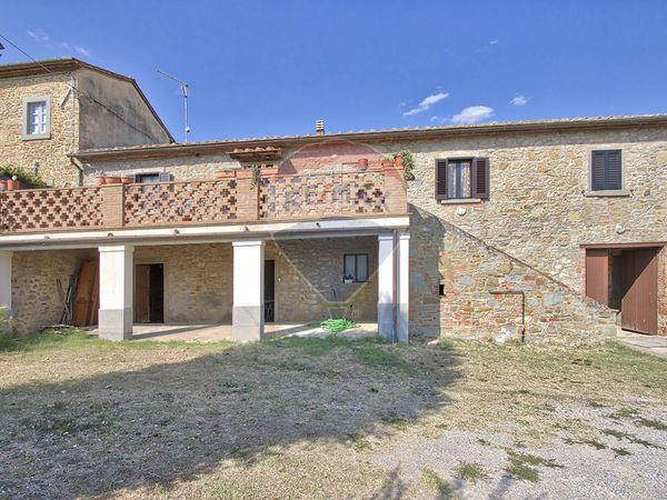 Porzione di casa Fratta-Santa Caterina, Cortona, AR Vendita