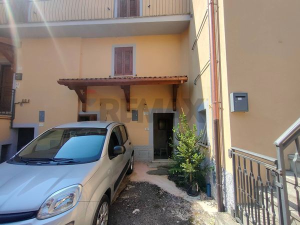 Appartamento Marruci San Lorenzo di Pizzoli, Pizzoli, AQ Vendita