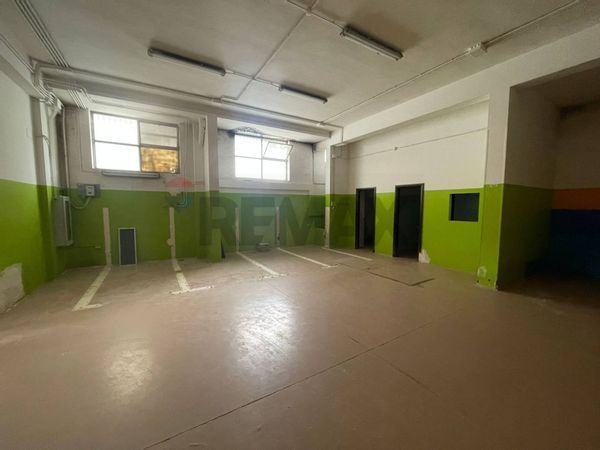 Locale Commerciale Semicentro Nord, Matera, MT Affitto