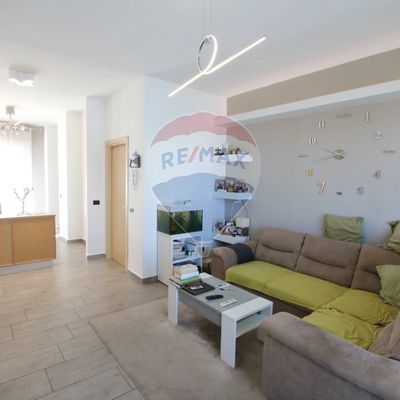 Appartamento Zona Semi-centro, Garbagnate Milanese, MI Vendita - Foto 6