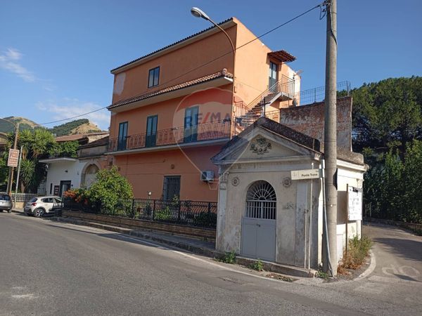 Casa Semindipendente San Felice a Cancello, CE Vendita