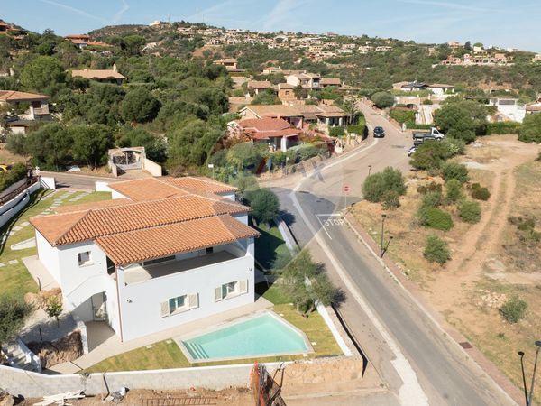 Villa o villino Loiri Porto San Paolo, SS Vendita