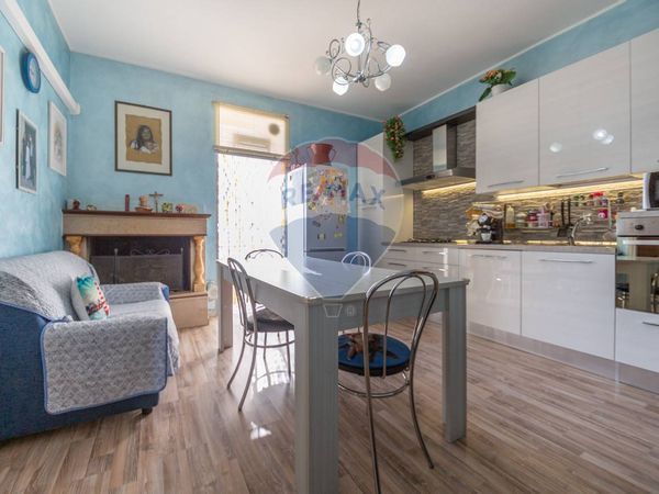 Porzione di casa Villamagna, CH Vendita