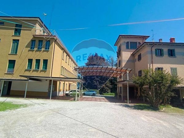 Stabile/Palazzo Bevera, Barzago, LC Vendita