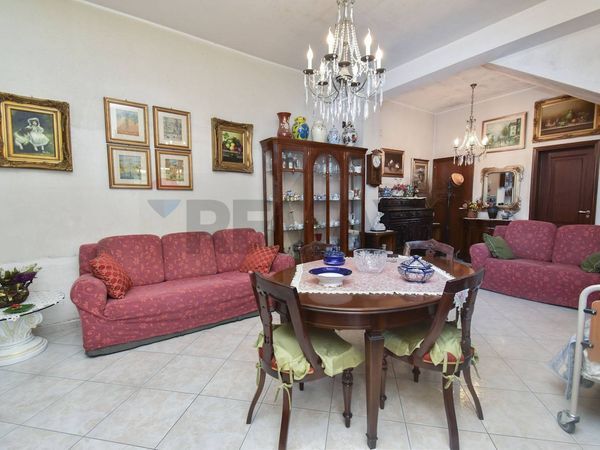 Casa Semindipendente Gravina di Catania, CT Vendita