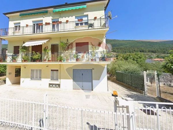 Appartamento Centro, Gualdo Tadino, PG Vendita