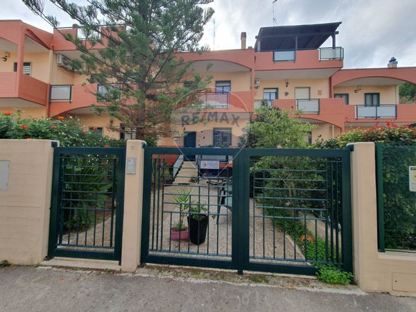 Villa a schiera Modugno, BA Vendita