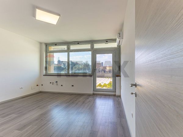 Ufficio Carbonazzi, Sassari, SS Affitto - Foto 2