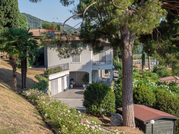 Villa singola Credaro, BG Vendita