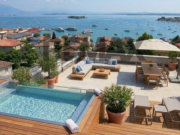 Attico/Mansarda Desenzano del Garda, BS Vendita