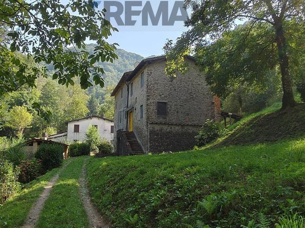 Cascina/Casale Pascoso, Pescaglia, LU Vendita