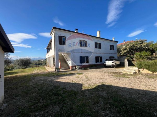 Casa Indipendente Pianella, PE Vendita