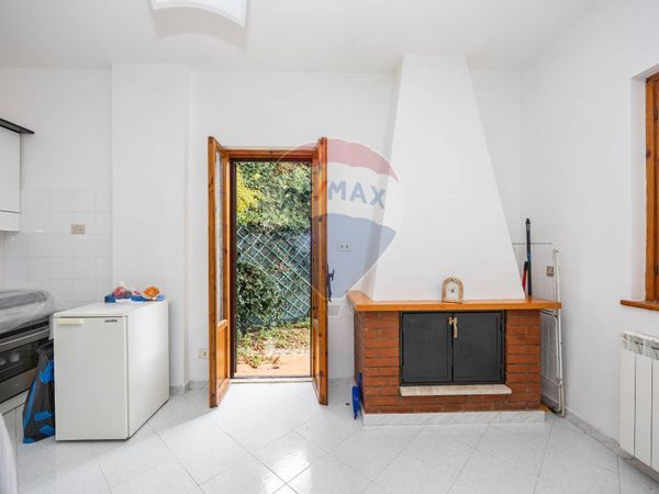 Appartamento Rocca di Papa, RM Vendita