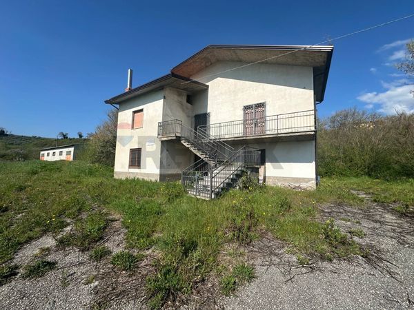 Casa Indipendente Casalduni, BN Vendita