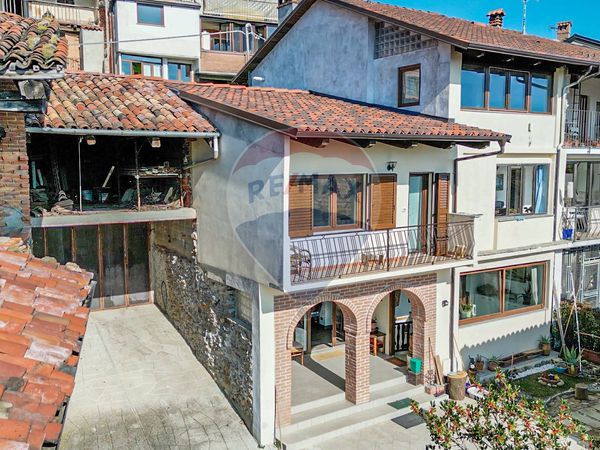 Villa a schiera Netro, BI Vendita