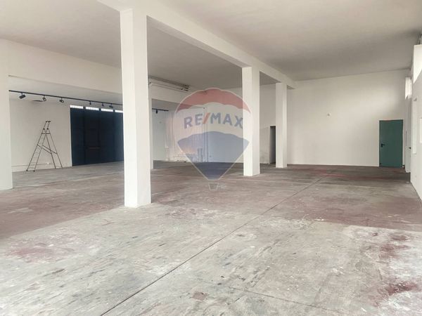 Locale Commerciale Carruba, Catania, CT Affitto - Foto 3