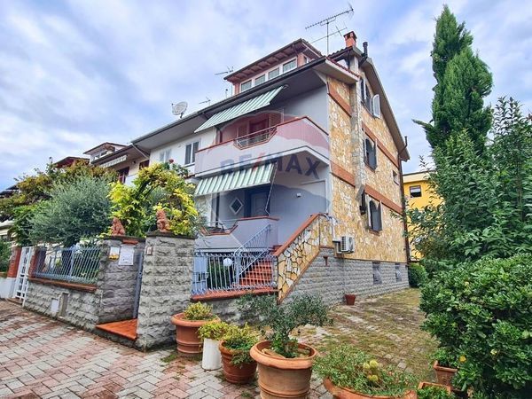 Casa Semindipendente Capraia Fiorentina, Capraia e Limite, FI Vendita