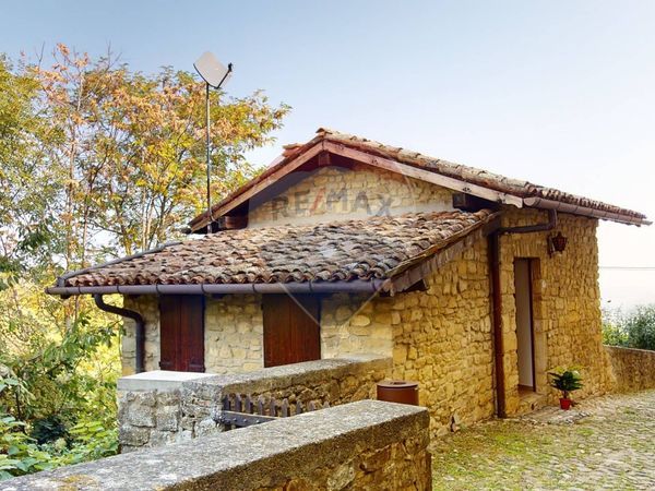 Villa o villino Vigoleno, Vernasca, PC Vendita