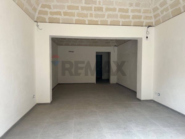 Attività  Commerciale Trapani, TP Affitto