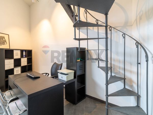 Locale Commerciale Guidonia, Guidonia Montecelio, RM Affitto - Foto 2